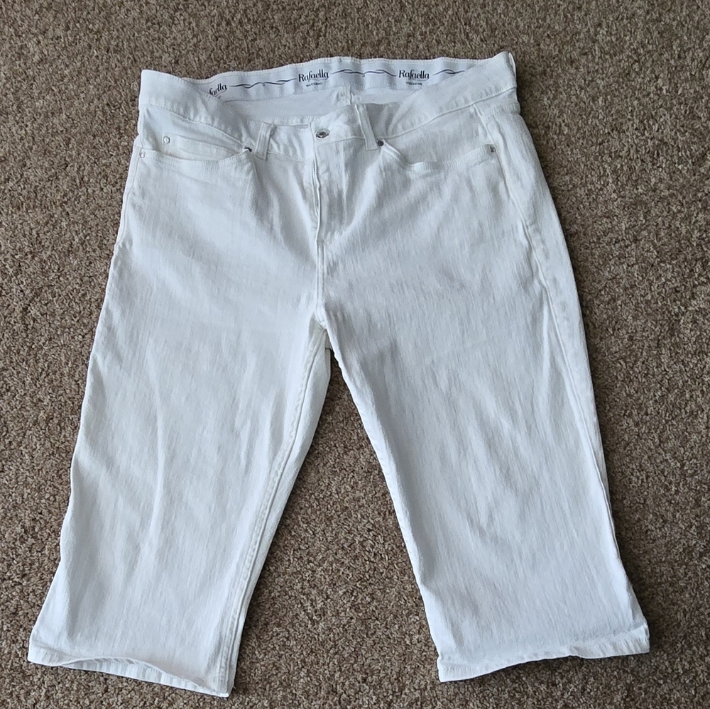 Rafaella Cream Cropped Pants